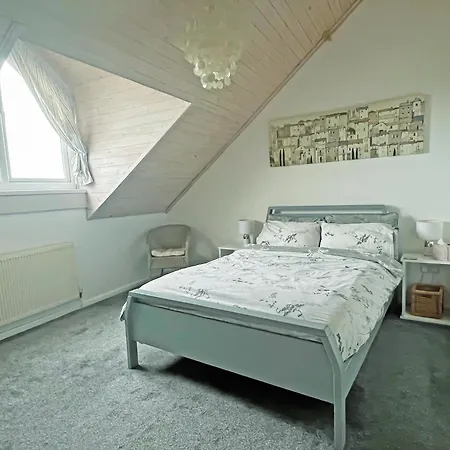 Cockleshell Holiday home *